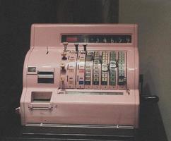 Generic vintage cash register photo