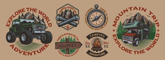 conjunto de insignias vintage de color con tema de camping vector