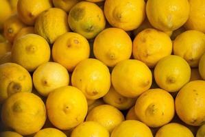 Pile of lemons photo