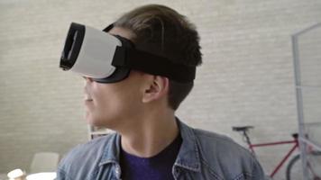 experimentando realidade virtual