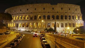 Colisée de nuit à rome italie video