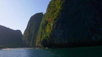 thailand sol ljus öar turist båttur panorama 4k video