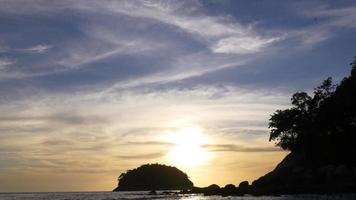 Thailandia phuket island beach tramonto panorama 4K video