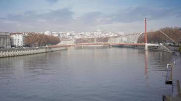 Stadtansicht von Lyon Frankreich, Blick auf den Fluss