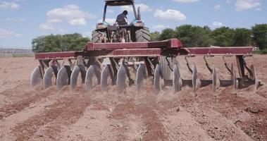 tractor ploegen boerderij velden video