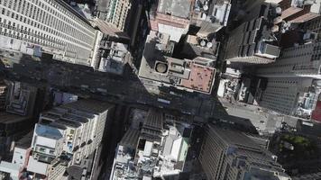 aérea de nyc foto descendente lenta visualizando o tráfego video