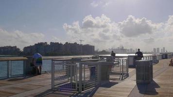 USA USA Sommertag Miami South Pointe Park Runde Pier Panorama 4k video