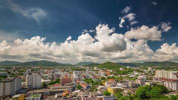 Thailand zomer bewolkte dag phuket patong hotel dak panorama 4k time-lapse