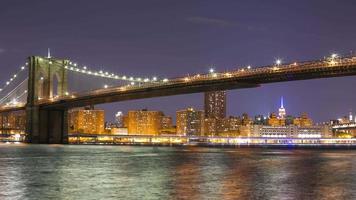noche puente de brooklyn manhattan vista 4k tiempo lpase desde nueva york