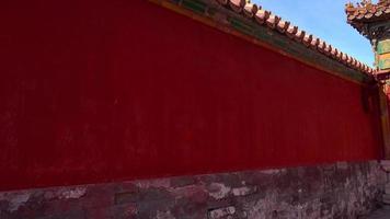 orientalisk röd port inuti beijing förbjuden stad, porslin video