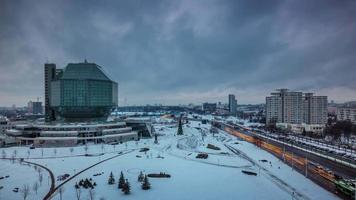 Bielorrusia invierno minsk ciudad famosa biblioteca nacional panorama 4k lapso de tiempo video