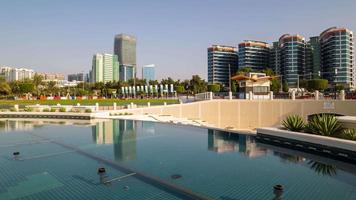 Abu Dhabi fontän tidsfördröjning