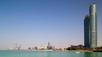 dagsljus tidsfördröjning från Abu Dhabi Bay