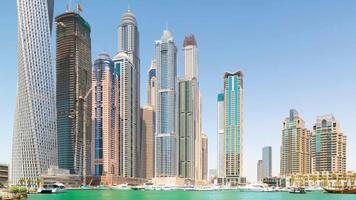 Förenade Arabemiraten sommardag dubai marina berömda viken byggnader panorama 4k tidsinställd video