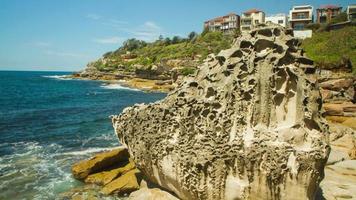 Australia Coastline Intriguing Rock : Time Lapse