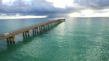 Luftbild Video Sunny Isles Fishing Pier