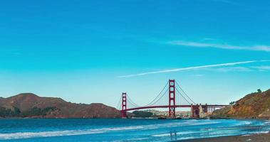 Zeitraffer für Golden Gate Bridge am Baker Beach in San Francisco