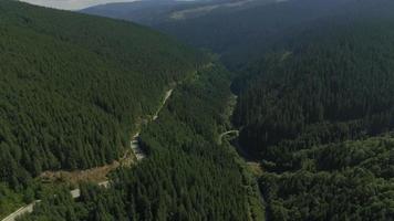 Foto aérea de 4k da represa e do lago Oasa video