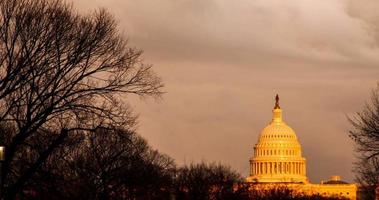 Dramatic Storm Behind the Capitol, Washington D.C. : 4k Timelapse