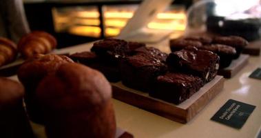 brownie-display in trendy coffeeshop video