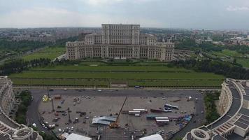 Tir de drone 4k du palais du parlement video