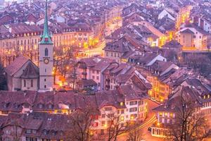 Casco antiguo de Berna, capital de Suiza en Europa foto