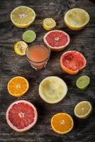 Sliced citrus with juice