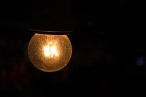 fondo iluminado por una lámpara