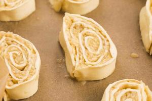 Puff pastry cookies with apple and cinnamon before baking