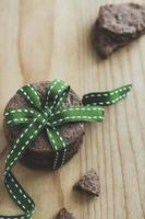 Cookies with green ribbon