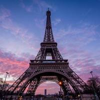 la torre eiffel en paris foto