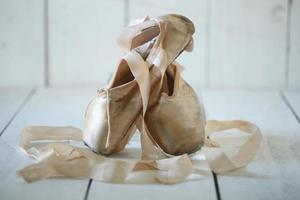 Grungy Pointe Shoes in Natural Light