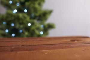 Christmas tree to garland photo