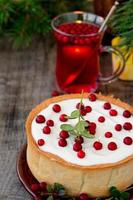 White chocolate cheesecake tart with cranberries