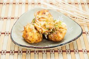 bolas de pulpo takoyaki - comida japonesa