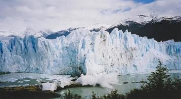 perito moreno blue glacier argentina photo