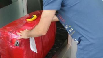 Self-Service Baggage Check-In video