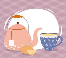 Composición de la hora del té con tetera y taza