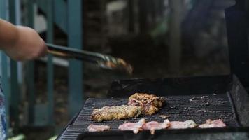 barbecue avec bacon et rencontre video
