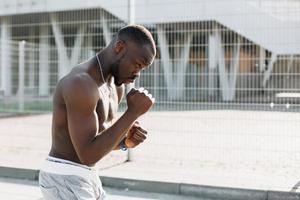 Man practicing boxing photo