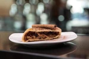 Cinnamon cake close up photo