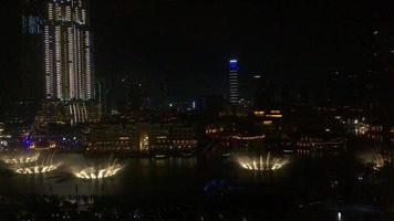 Dubai tanzende Wasserfontänen 4k video