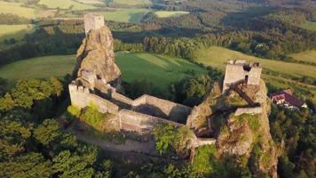 Flying to an old castle in 4K video