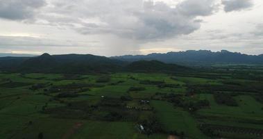 luchtfoto van het platteland van thailand.