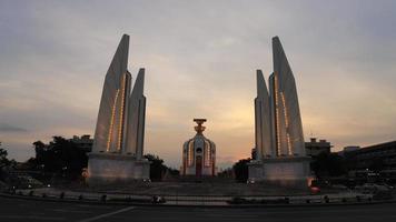 Monument de la démocratie à Bangkok, Thaïlande video