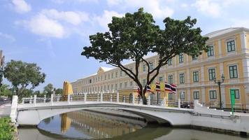 edifício do ministério da defesa da tailândia, bangkok video