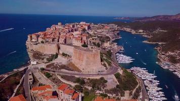 ville corse bonifacio en 4k video