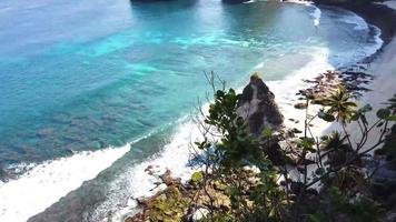 Balis tropiska strand Flygfoto video