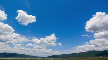 lapso de tiempo del cielo de nubes. video