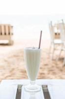 Vanilla milkshake smoothie